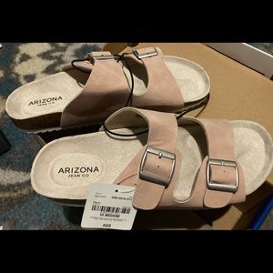 NWT Mauve Slides